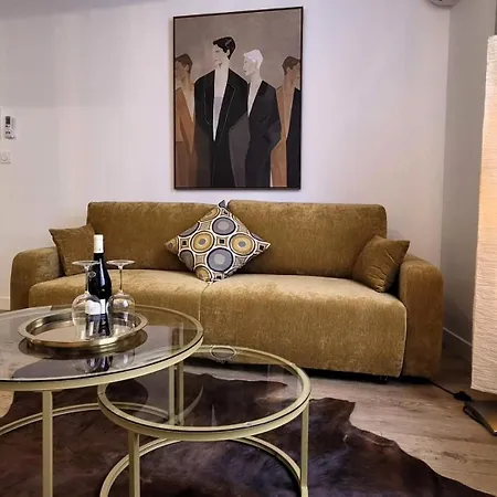 Les Muses, Charme Historique Et Design Moderne Au Coeur De La *
